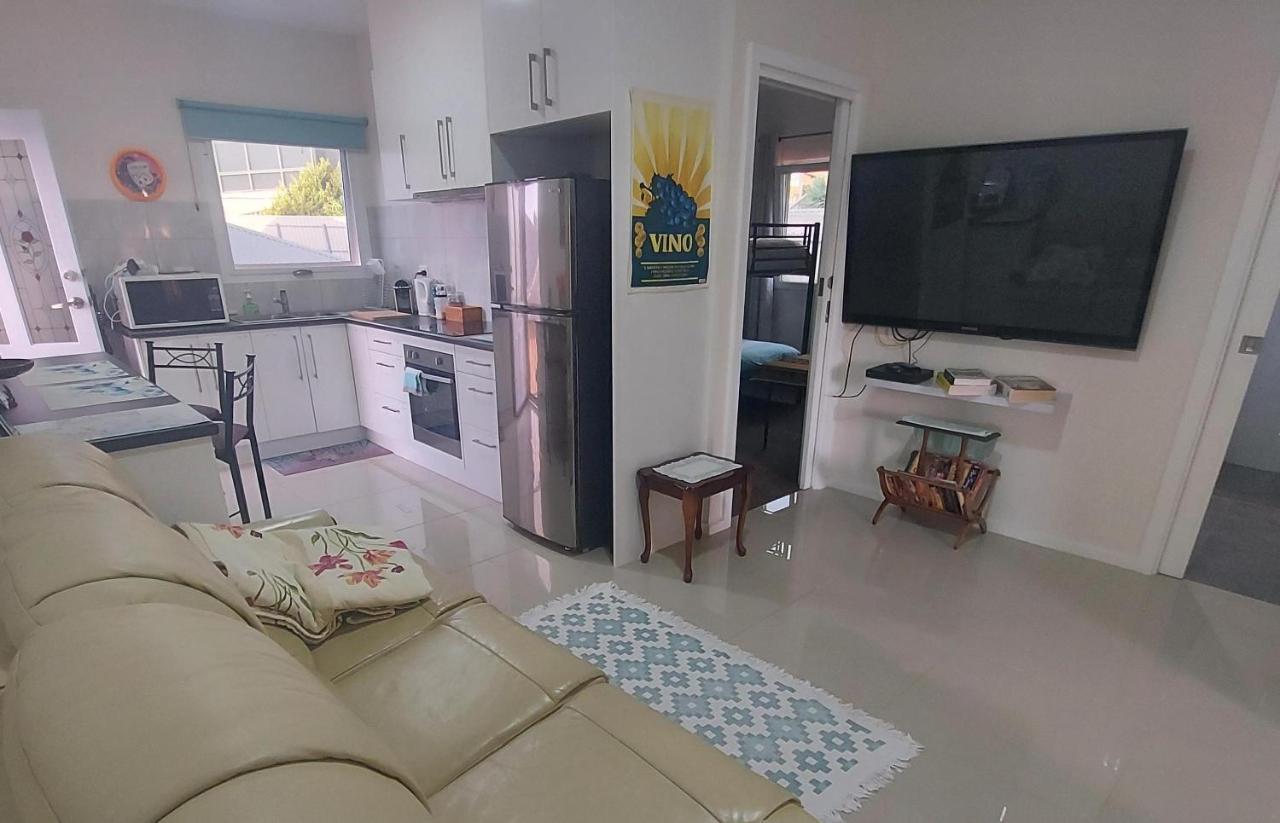 Cascabelbnb Private 2Br Apartment Noarlunga Екстер'єр фото